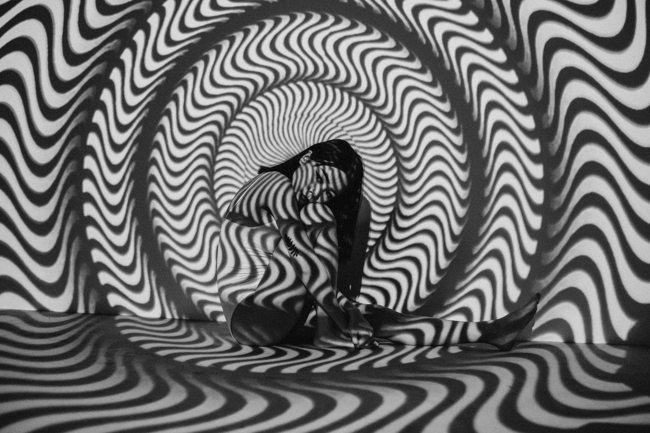 Femme-hypnose-tourbillon