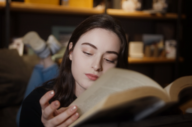 lire des livres de non-fiction pour accroître son intelligence 