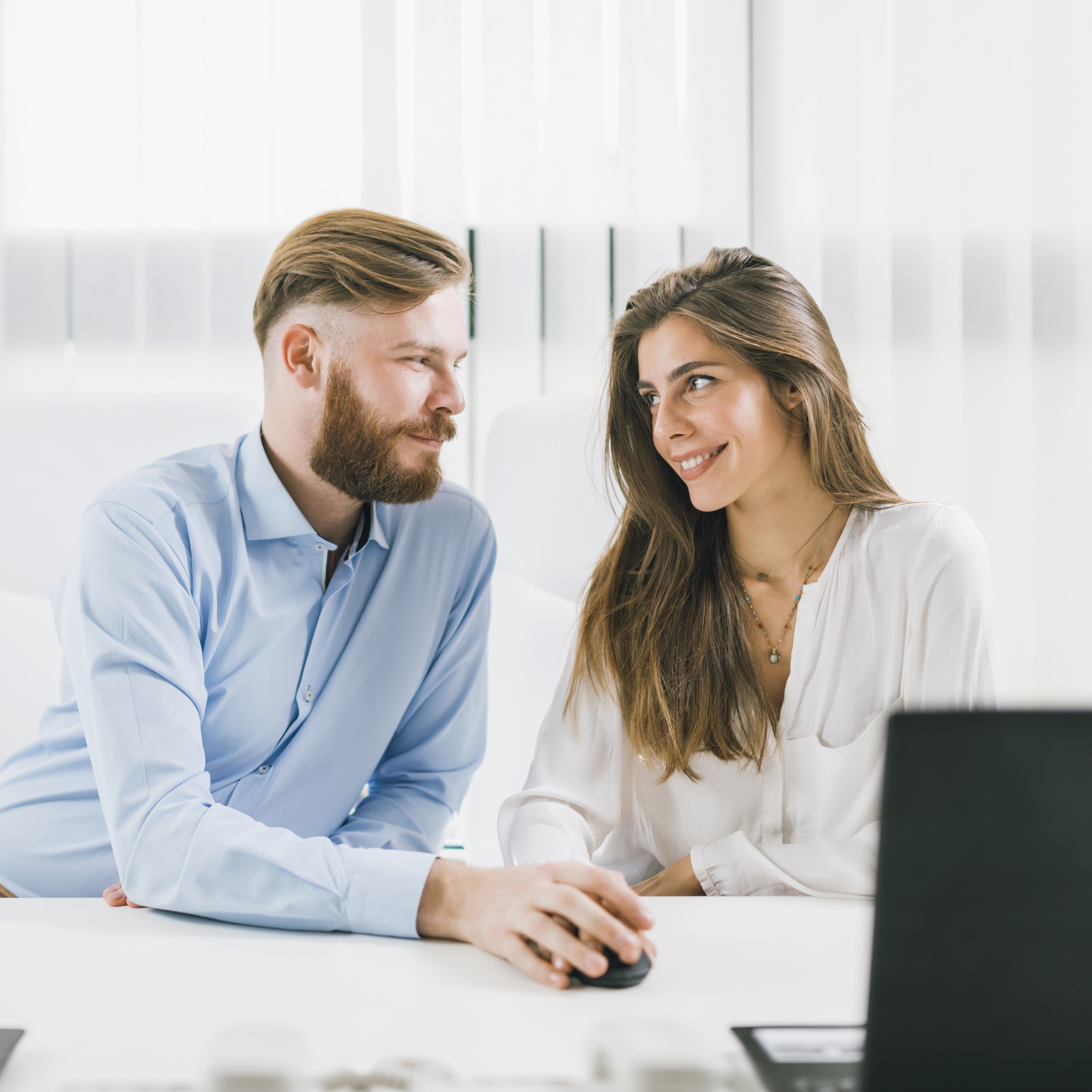 travailler avec son partenaire